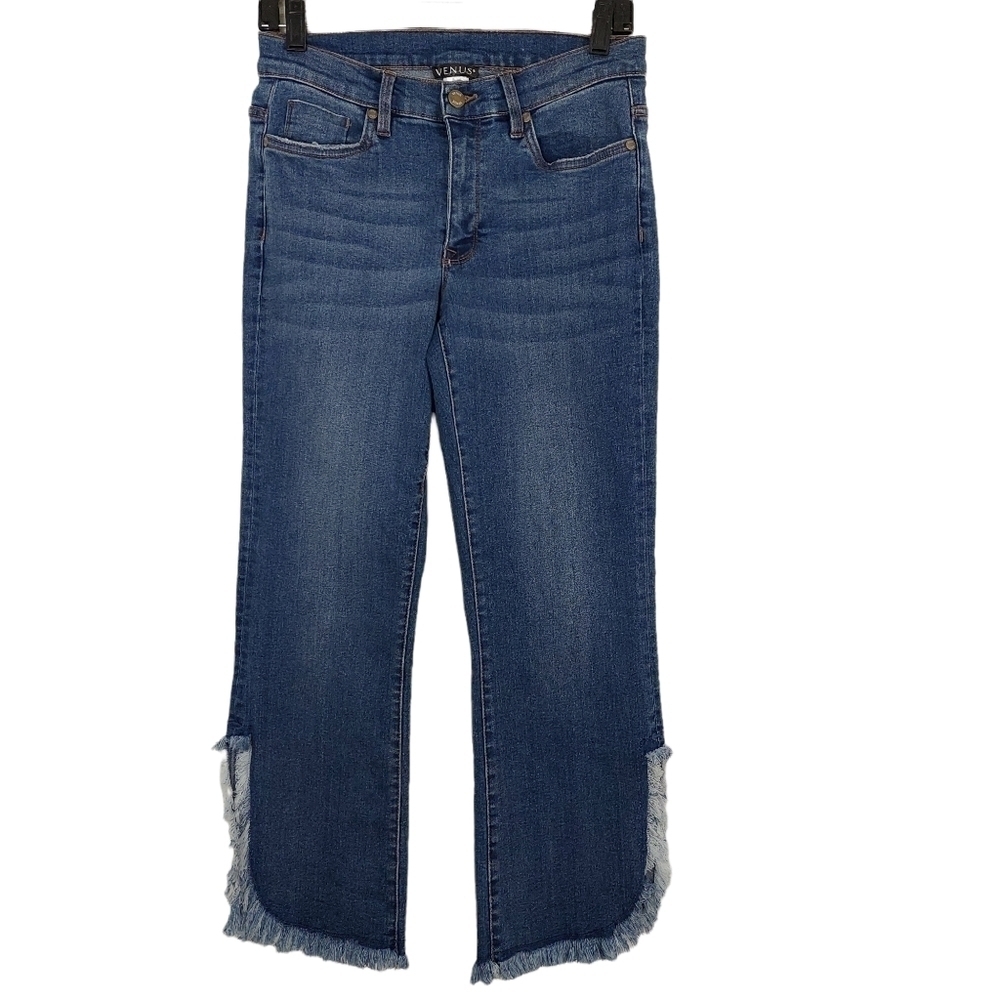 Venus High Rise Distressed Frayed Cropped Medium Wash Blue‎ Denim Jeans Size 4.
